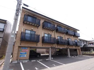 新潟県新発田市新栄町2【アパート】の外観