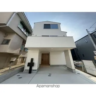 神奈川県川崎市高津区諏訪2【一戸建】の外観