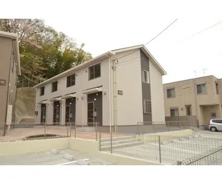 神奈川県横浜市鶴見区獅子ケ谷2【一戸建】の外観