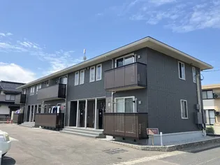 鳥取県倉吉市東巌城町【アパート】の外観