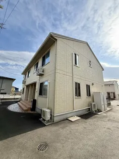 高知県南国市大そね甲【アパート】の外観