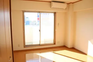 ソニックマンション【4階】の外観