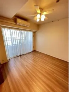 クオリア三田【2階】の外観