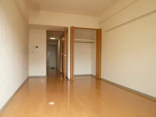 エバー・グリーン北仙台【3階】の居間