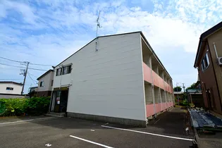 ラ・ネージュ上越II【1階】の外観