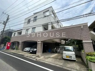 ロアジス【2階】の外観