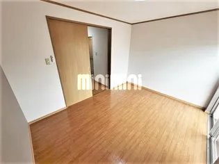 岩渕 松鶴荘【3階】の居間