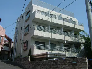 プラザUSA三軒茶屋【3階】の外観