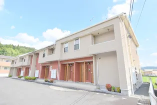 広島県山県郡北広島町古保利【アパート】の外観