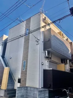 ドムス・フォルティア【2階】の外観