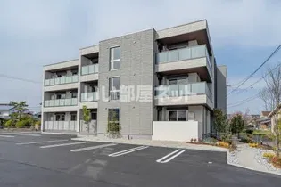 リオリエント三里の画像