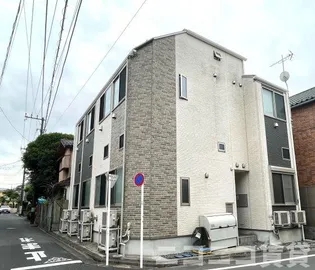 東京都板橋区向原2【アパート】の外観