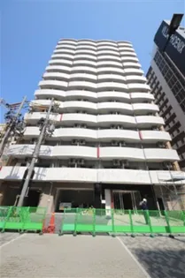 セレニテ新大阪カルム【3階】の外観