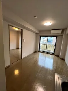 リグランド上野稲荷町【4階】の外観