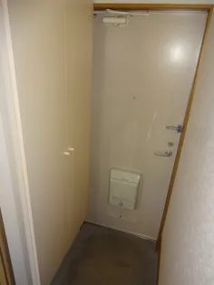 シャトレーイズミ【2階】の玄関