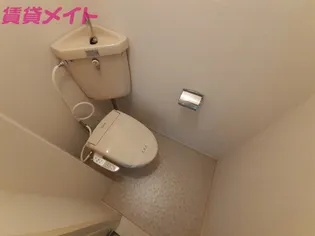エステート川崎A棟【1階】の内装
