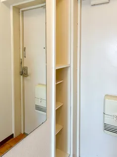 サンシティー荒江【4階】の玄関