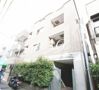 ニューバンブー武蔵小山【1階】の外観