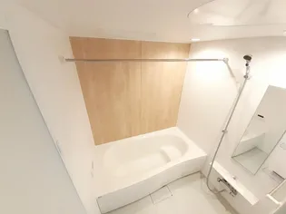 ワイ.タカミヤII【2階】の風呂