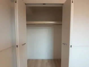 ワイ.タカミヤII【2階】の内装