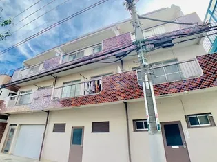 マンソンオウロ【3階】の外観