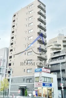 スカイコート新宿曙橋【7階】の外観