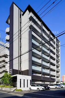 プランドール綾【8階】の外観