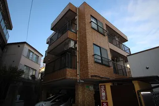 スタ-ダスト日光台A棟【3階】の外観