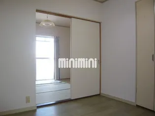 エステートハイツ【2階】の内装