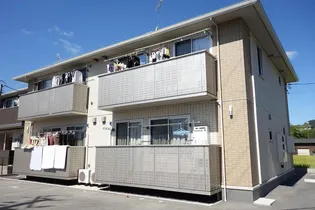 ルミエール焼山【1階】の外観