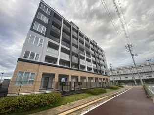 イーストマリオン【2階】の外観