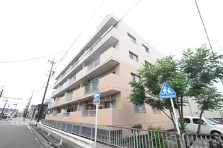 第5グランドハイツ服部【4階】の外観