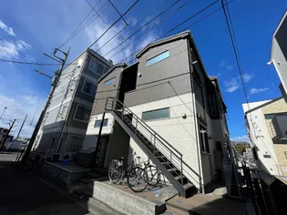 アザーレ・クオン生田【2階】の外観