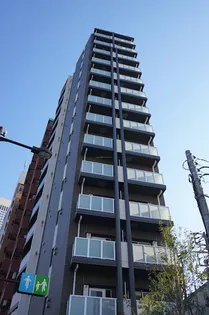 アクサス初台【12階】の外観