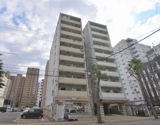 FACEII【2階】の外観