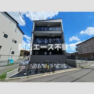 ノイヴェル吉田の外観