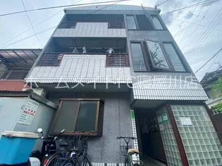 巣本ハイツ【2階】の外観