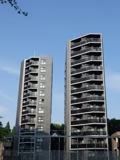 東京都渋谷区千駄ヶ谷5【マンション】の外観