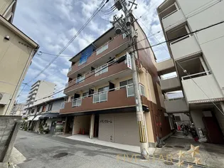 大阪府枚方市上島町【マンション】の外観