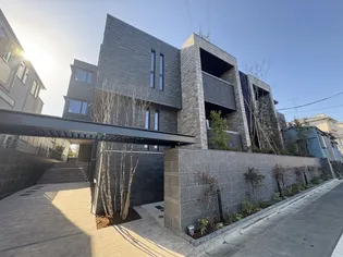 ウィズプラス等々力【1階】の外観