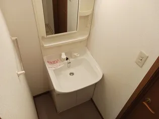 サン ファミリーA【2階】の内装