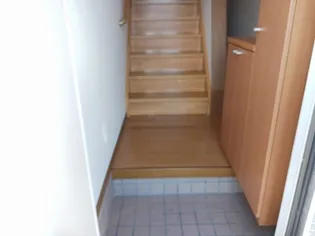 サン ファミリーA【2階】の内装