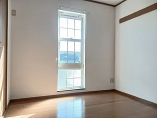 サン ファミリーA【2階】の地図