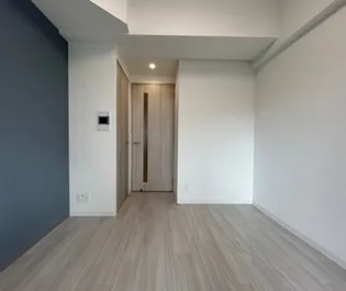 プレサンス塚本ベラビィ【6階】の外観