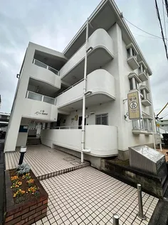 日吉パフィオマンション【1階】の外観