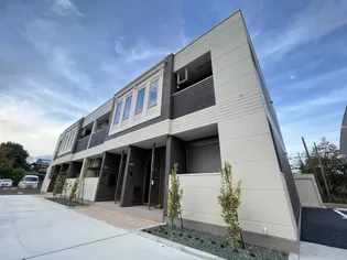 千葉県成田市三里塚御料【アパート】の外観