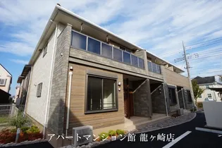 サリュー【1階】の外観