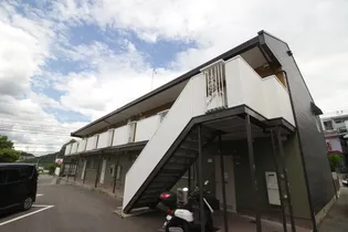 グリ-ン桃山A棟【2階】の外観