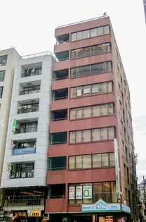 東京都新宿区西新宿8【マンション】の外観