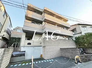 ナオネスティー【3階】の外観